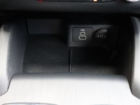 New 2026 Ford Escape ST-Line w/ Cold Weather Package AWD/4WD image 10
