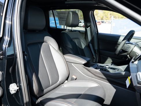 New 2026 Jeep Cherokee Limited image 23