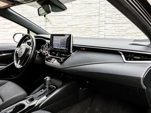 Used 2022 Toyota Corolla SE image 15