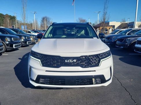 Used 2023 Kia Sorento SX image 2