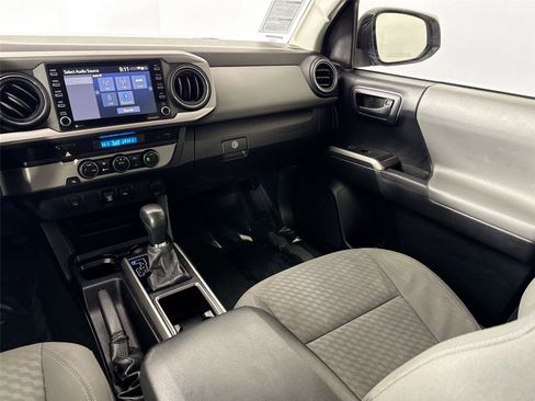 Used 2021 Toyota Tacoma SR5 image 27