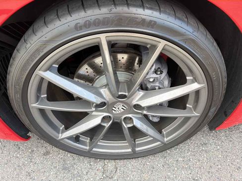 Used 2024 Porsche 911 Carrera T image 18