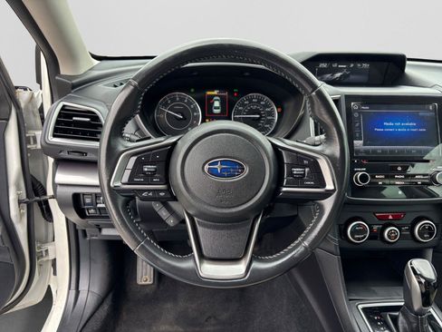 Used 2017 Subaru Impreza 2.0i Limited AWD/4WD image 11