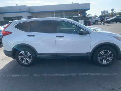 Used 2019 Honda CR-V LX image 5