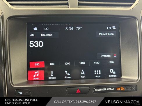 Used 2018 Ford Explorer XLT w/ Equipment Group 202A AWD/4WD image 29