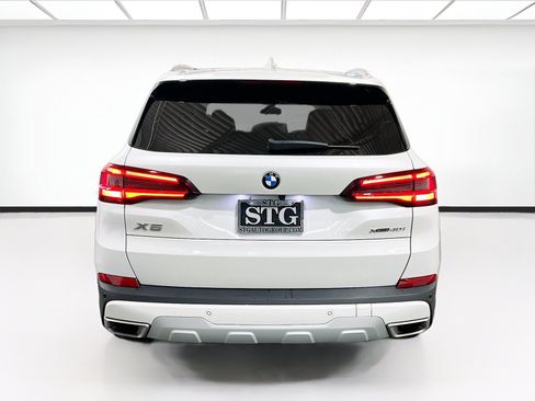 Used 2023 BMW X5 xDrive40i w/ Parking Assistance Package AWD/4WD image 5