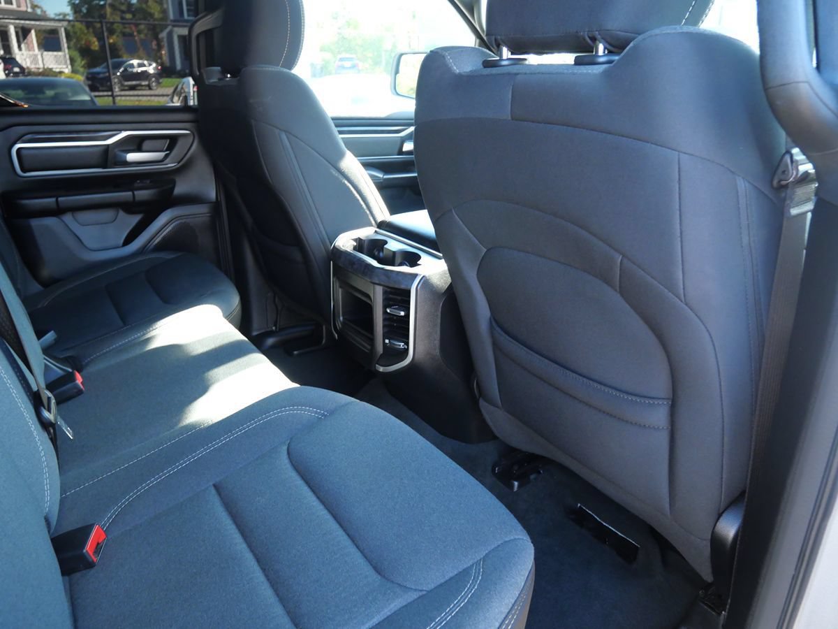 Used 2022 RAM 1500 Big Horn AWD/4WD image 29