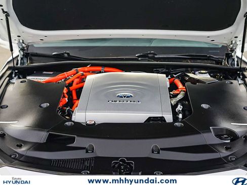 Used 2022 Toyota Mirai w/ Advanced Technology Package RWD image 27