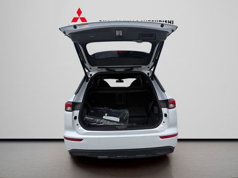 New 2025 Mitsubishi Outlander SEL Black Edition image 9