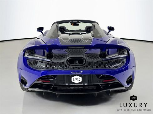 Used 2024 McLaren 750S Spider image 7