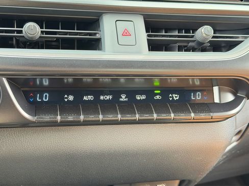 New 2026 Lexus UX 300h AWD image 19