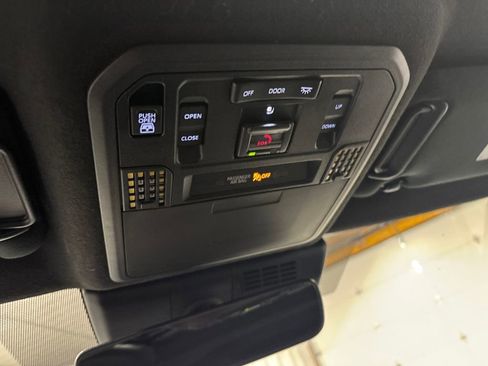 Used 2025 Toyota 4Runner Limited image 30