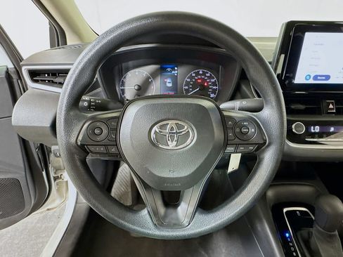 Used 2024 Toyota Corolla LE FWD image 9