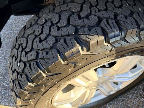 Used 2020 Ford Ranger XLT image 39