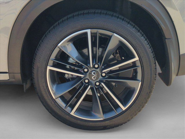 Certified 2025 INFINITI QX55 Luxe w/ Cargo Package AWD/4WD image 24