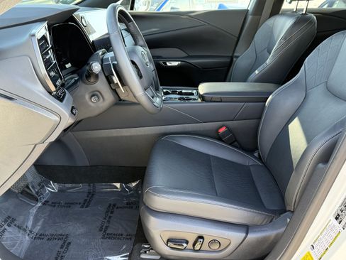 Certified 2025 Lexus RX 350 w/ Convenience Package AWD/4WD image 19