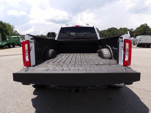 Used 2025 Ford F350 XLT AWD/4WD image 49
