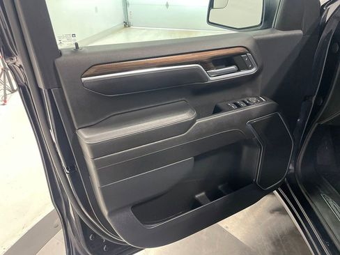 Used 2022 Chevrolet Silverado 1500 RST AWD/4WD image 21
