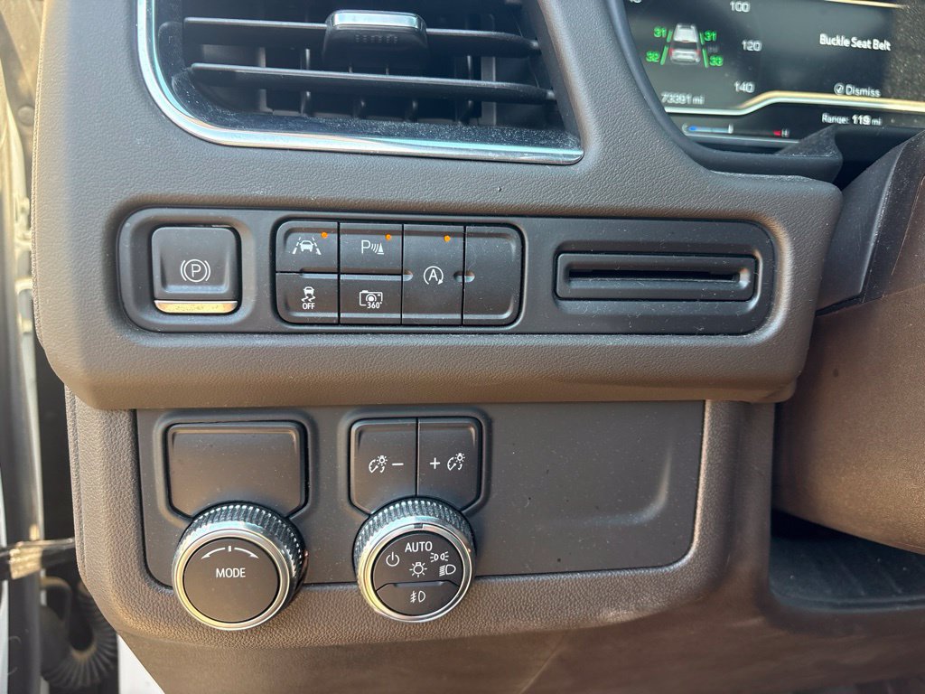 Used 2023 GMC Yukon SLT w/ SLT Premium Package RWD image 15