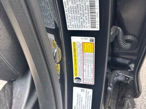 Used 2024 Honda CR-V EX image 10