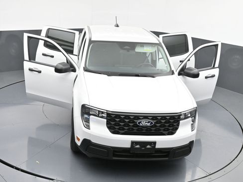 Used 2025 Ford Maverick XL w/ Equipment Group 102A image 38