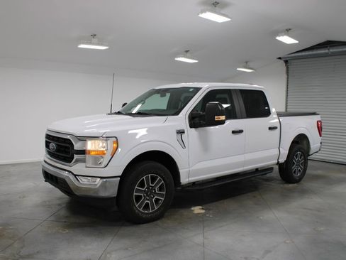 Used 2022 Ford F150 XLT AWD/4WD image 4