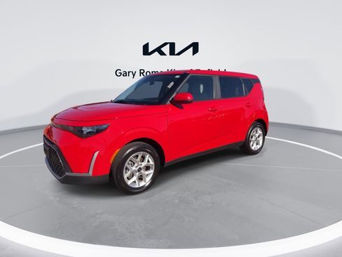 Certified 2023 Kia Soul LX w/ LX Technology Package image 4