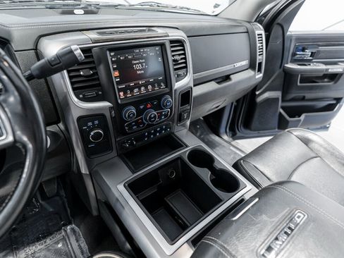 Used 2015 RAM 3500 Laramie Longhorn image 32