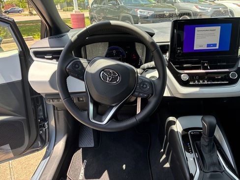 New 2026 Toyota Corolla SE FWD image 18