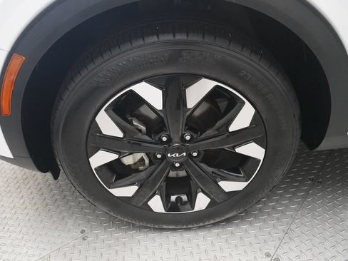 Used 2023 Kia Sportage X-Line w/ X-Line Premium Package AWD/4WD image 27