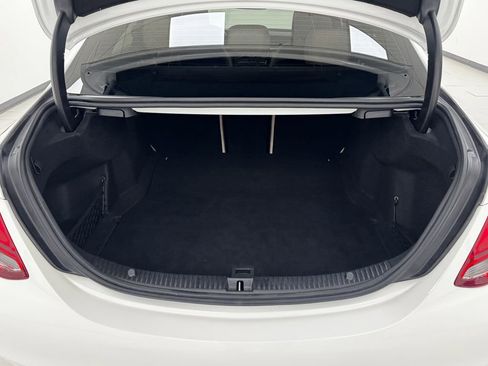 Used 2018 Mercedes-Benz C 300 4MATIC Sedan image 35