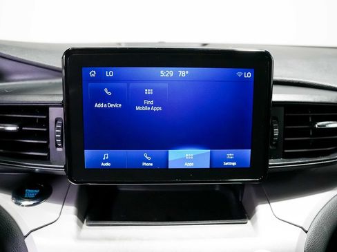 Used 2023 Ford Explorer XLT RWD image 13