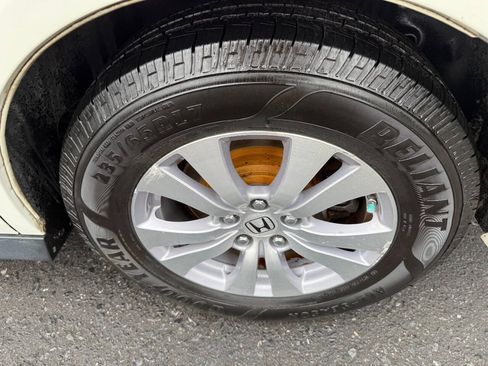 Used 2017 Honda Odyssey EX-L image 10