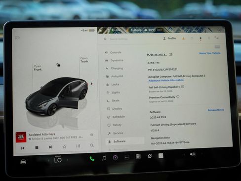 Used 2023 Tesla Model 3 Standard Range RWD image 12