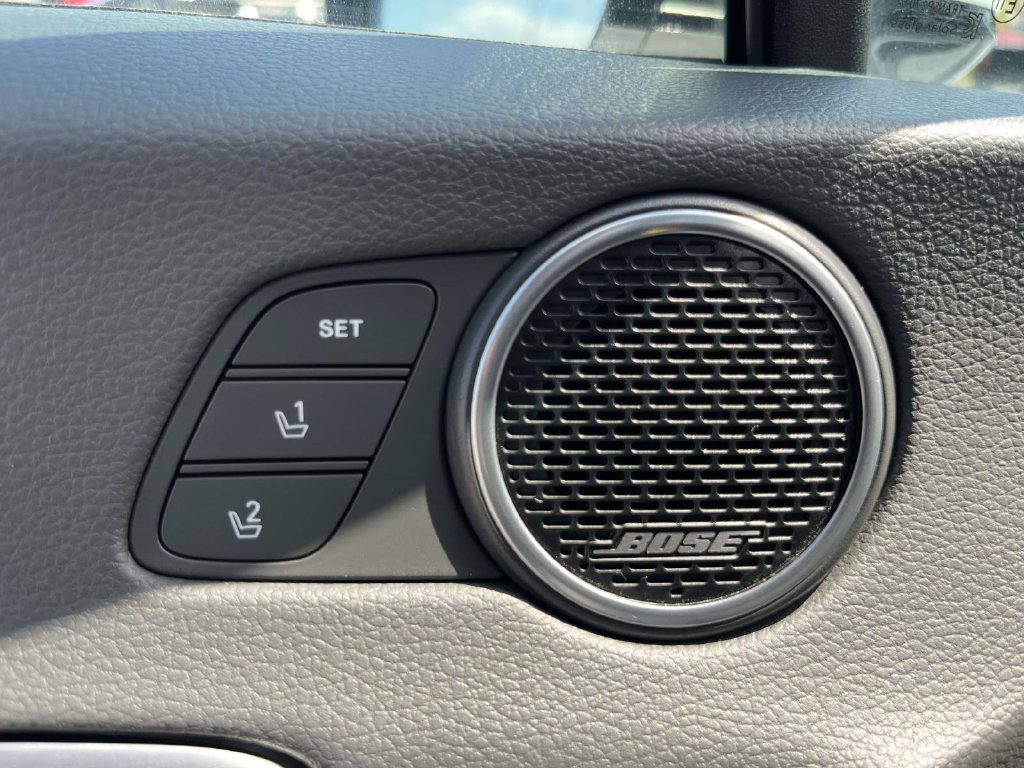 Certified 2025 Hyundai Sonata Limited FWD image 16