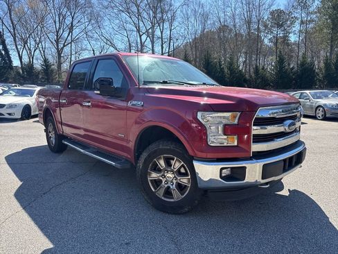Used 2015 Ford F150 Lariat image 4