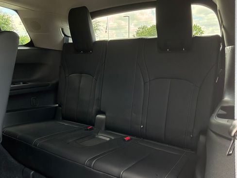 Used 2026 INFINITI QX60 Luxe FWD image 12