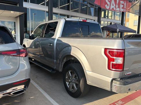 Used 2020 Ford F150 XLT w/ Equipment Group 302A Luxury image 4