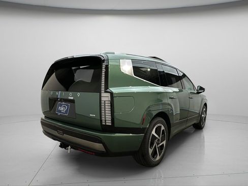 New 2026 Hyundai Ioniq 9 Calligraphy image 7