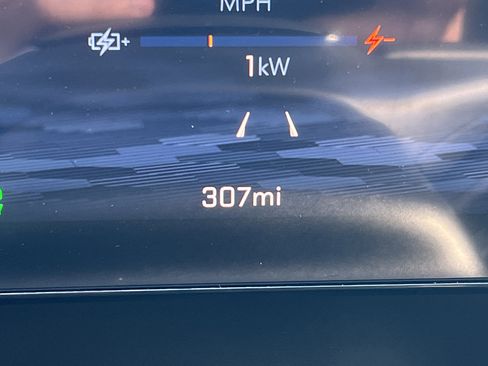New 2026 Chevrolet Equinox EV LT AWD/4WD image 23