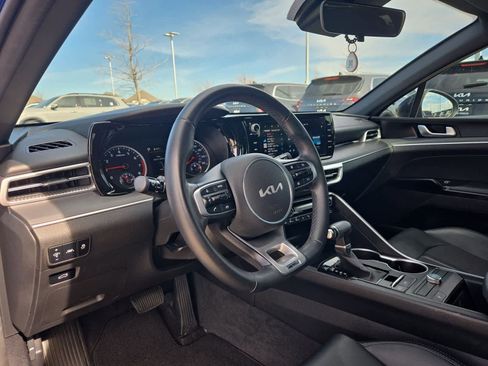 Used 2023 Kia K5 GT-Line image 2