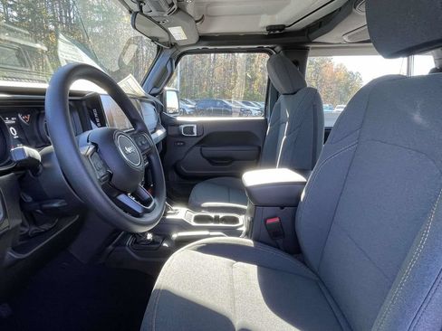 New 2026 Jeep Wrangler Sport AWD/4WD image 19