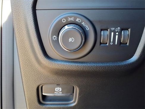 New 2025 Jeep Grand Cherokee Limited image 21