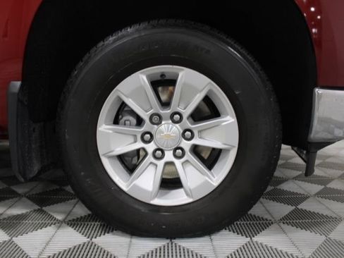 Used 2022 Chevrolet Silverado 1500 LT w/ Convenience Package II image 43