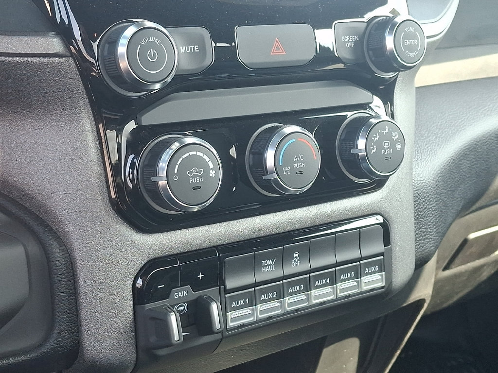 New 2027 RAM 3500 Tradesman AWD/4WD image 11