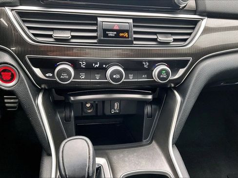 Used 2020 Honda Accord Sport image 16