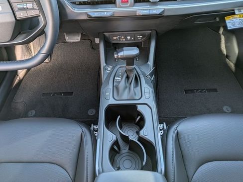 New 2026 Kia K4 EX FWD image 20