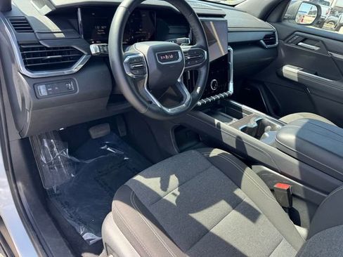 Certified 2025 GMC Acadia Elevation image 15