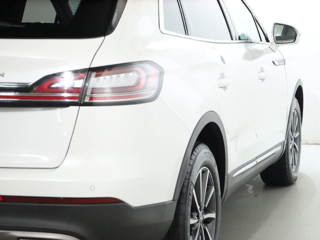 Used 2022 Lincoln Nautilus FWD image 46