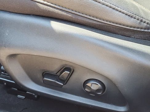 Used 2021 Jeep Compass Limited w/ Sun and Sound Group AWD/4WD image 7